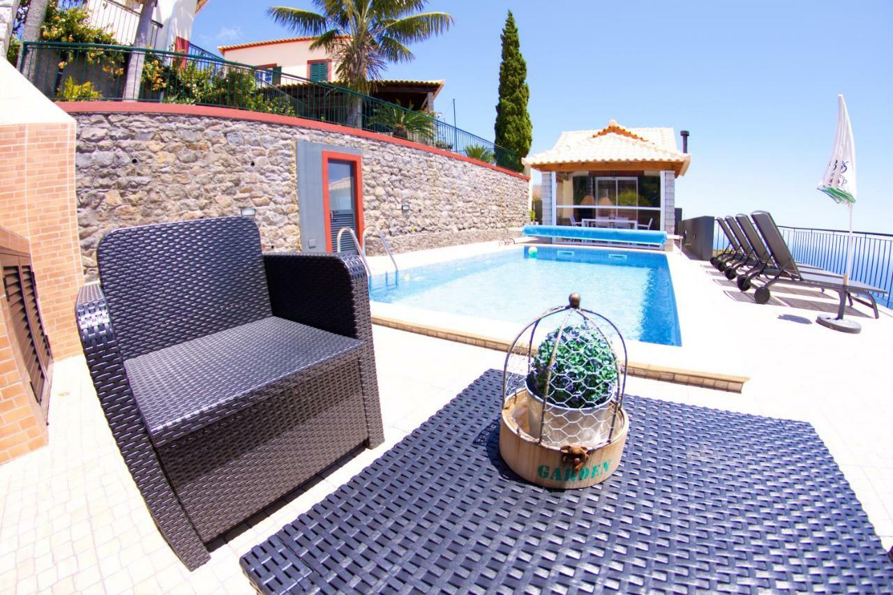Casa Da Rainha Bungallow Estreito Da Calheta Exterior foto